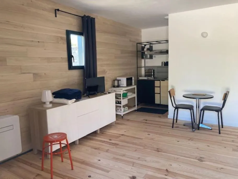 Maisonnette Sur Le Causse Du Lot Villeseque 0*,